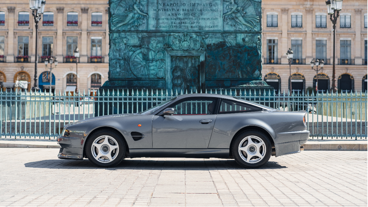 Aston Martin V600 Le Mans